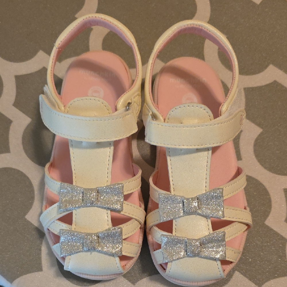 Munchkin By Stride Rite White Sandals